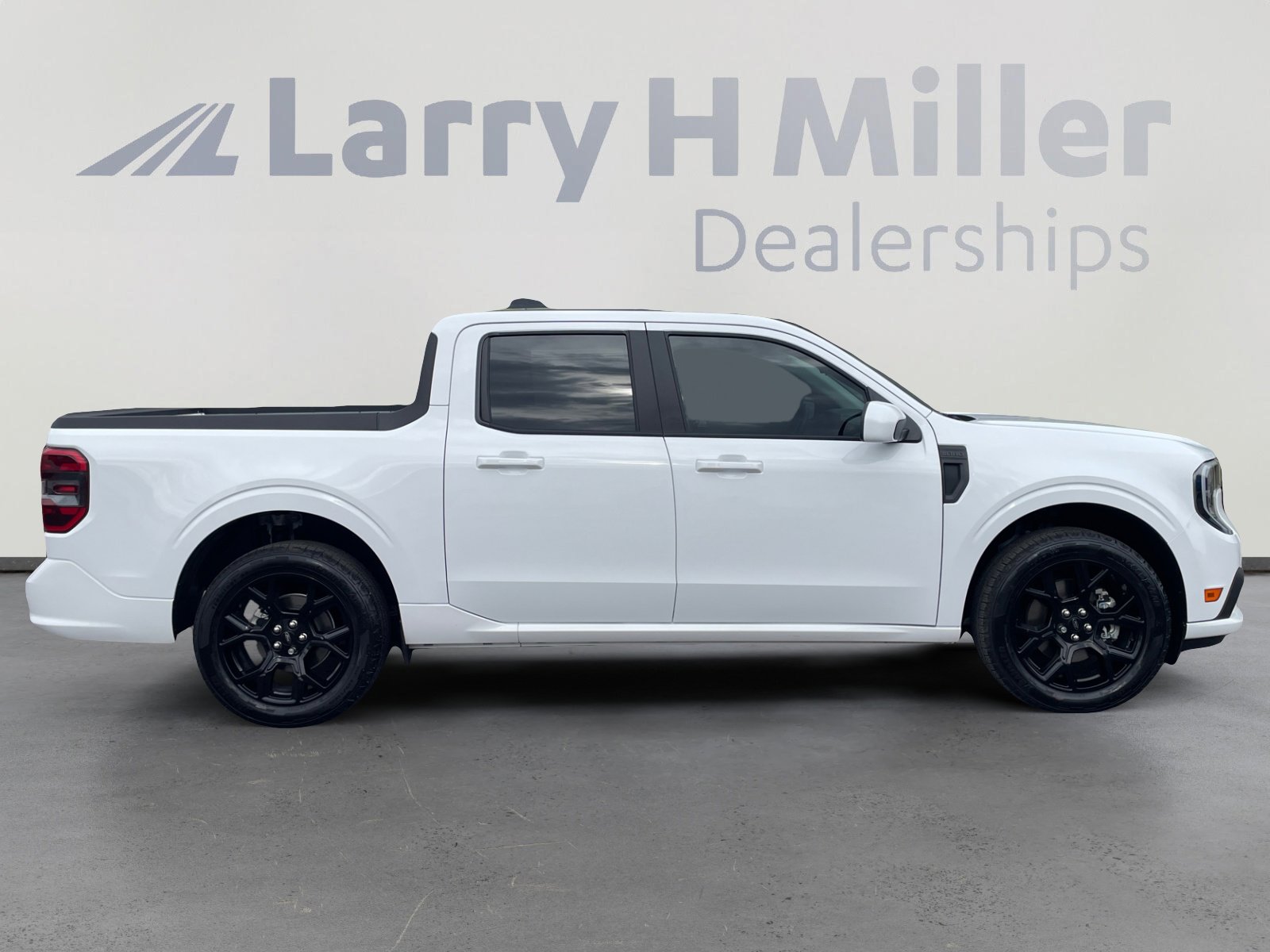 Certified 2025 Ford Maverick Lobo AWD/4WD image 6