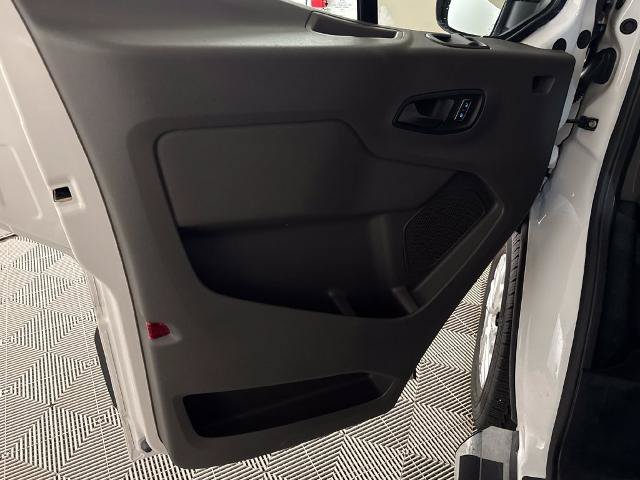 Certified 2025 Ford Transit 250 Low Roof w/ Exterior Upgrade Package RWD image 18