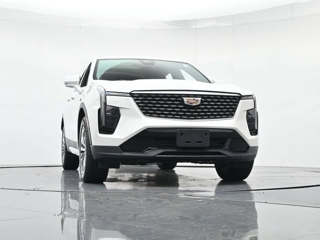 Used 2024 Cadillac XT4 Premium Luxury AWD/4WD image 37