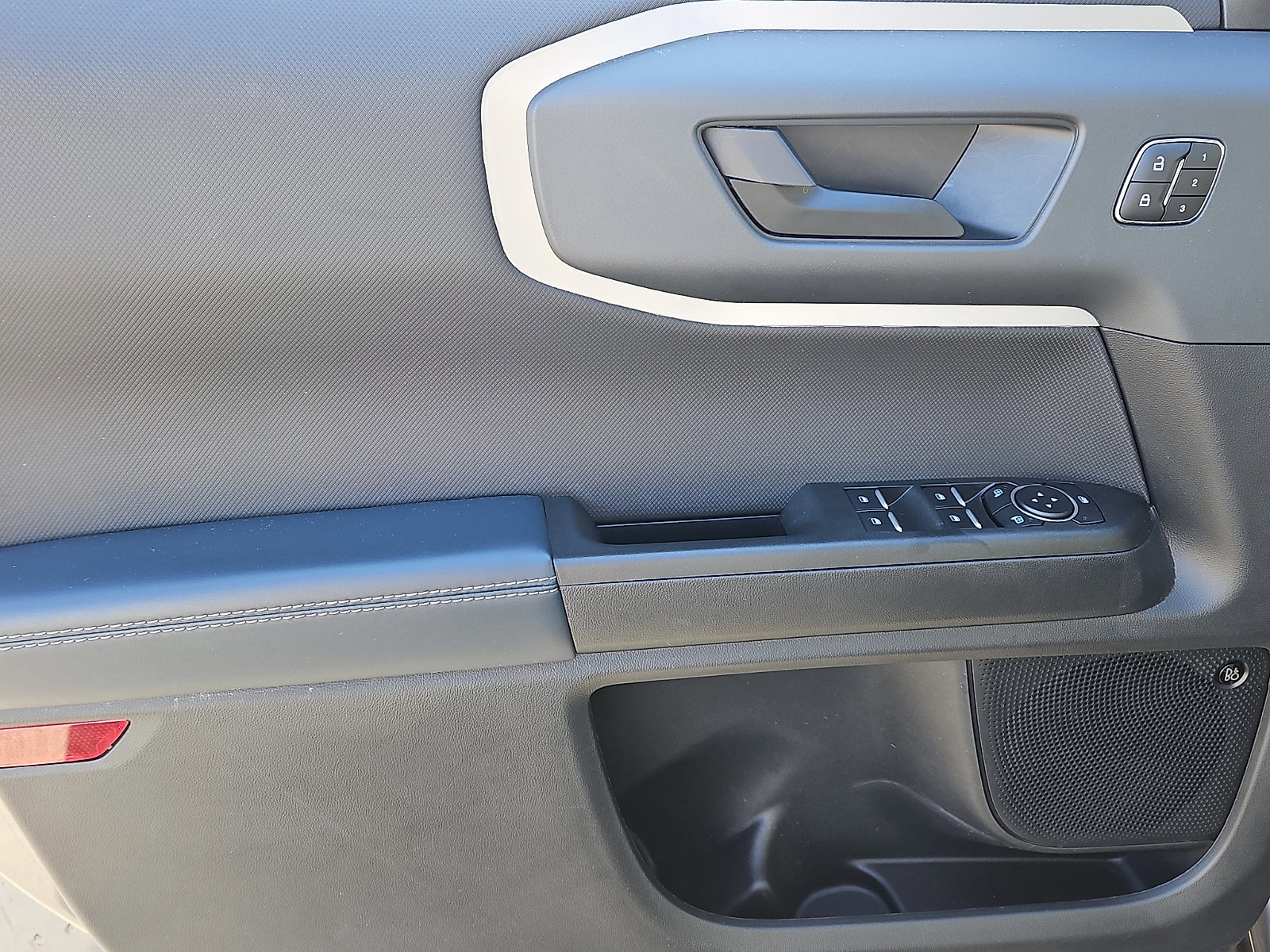 Certified 2024 Ford Bronco Sport Outer Banks w/ Tech Package image 13