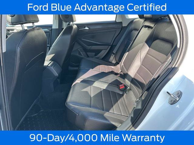 Used 2024 Volkswagen Jetta SE FWD image 16
