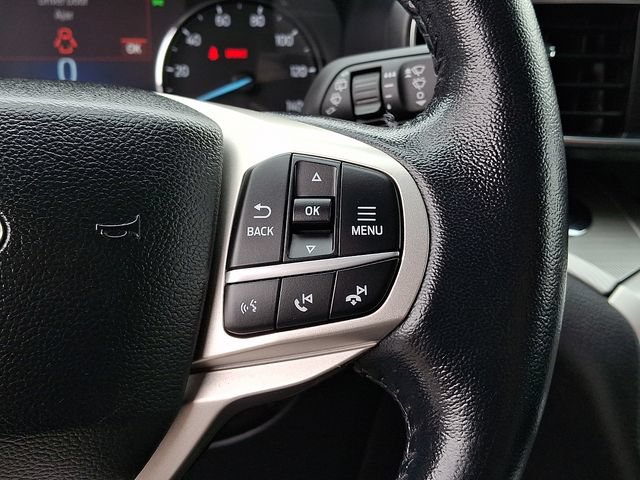 Certified 2022 Ford Explorer XLT w/ Equipment Group 202A AWD/4WD image 24