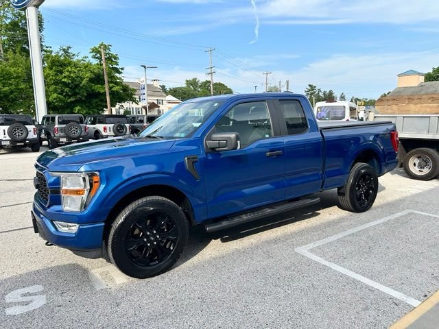 Certified 2022 Ford F150 XL w/ STX Black Appearance Package AWD/4WD image 7