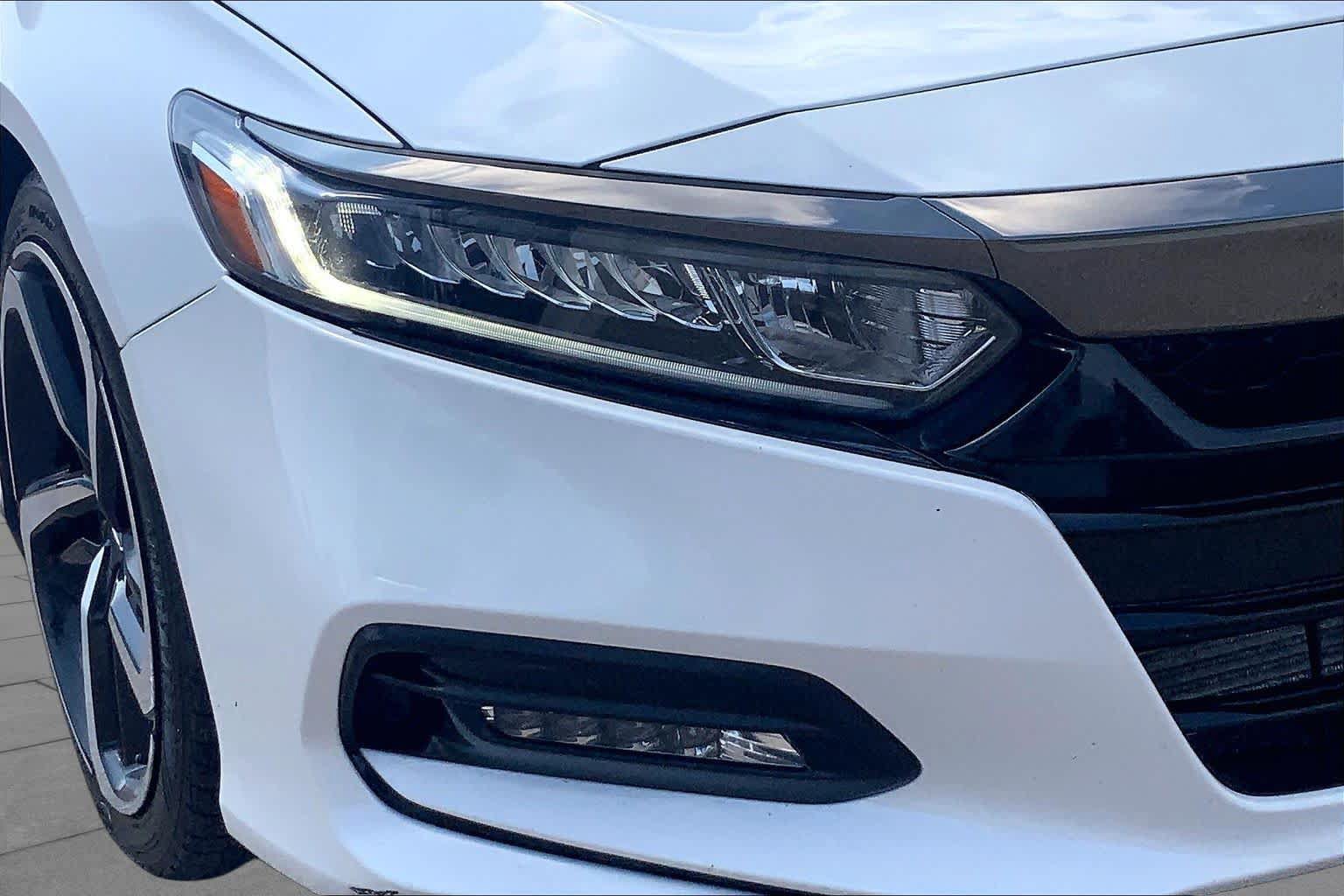 Used 2020 Honda Accord Sport image 28