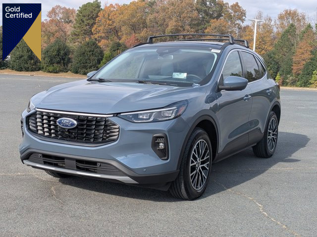 Certified 2024 Ford Escape SE w/ PHEV Premium Package image 1