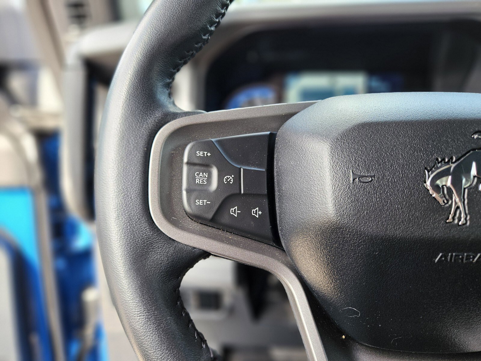 Certified 2024 Ford Bronco Black Diamond image 27