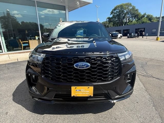 Certified 2026 Ford Explorer ST-Line AWD/4WD image 11