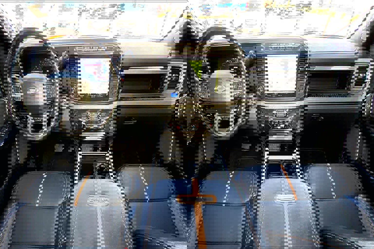 Certified 2024 Ford F350 Platinum w/ FX4 Off-Road Package image 13