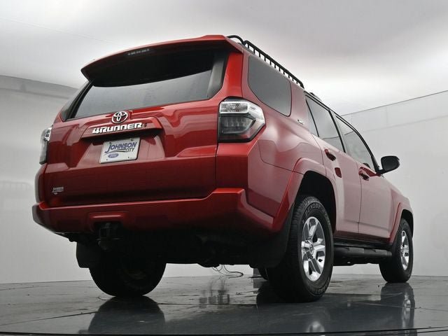 Used 2022 Toyota 4Runner SR5 RWD image 37