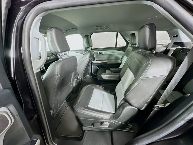 Certified 2023 Ford Explorer XLT w/ Equipment Group 202A image 30