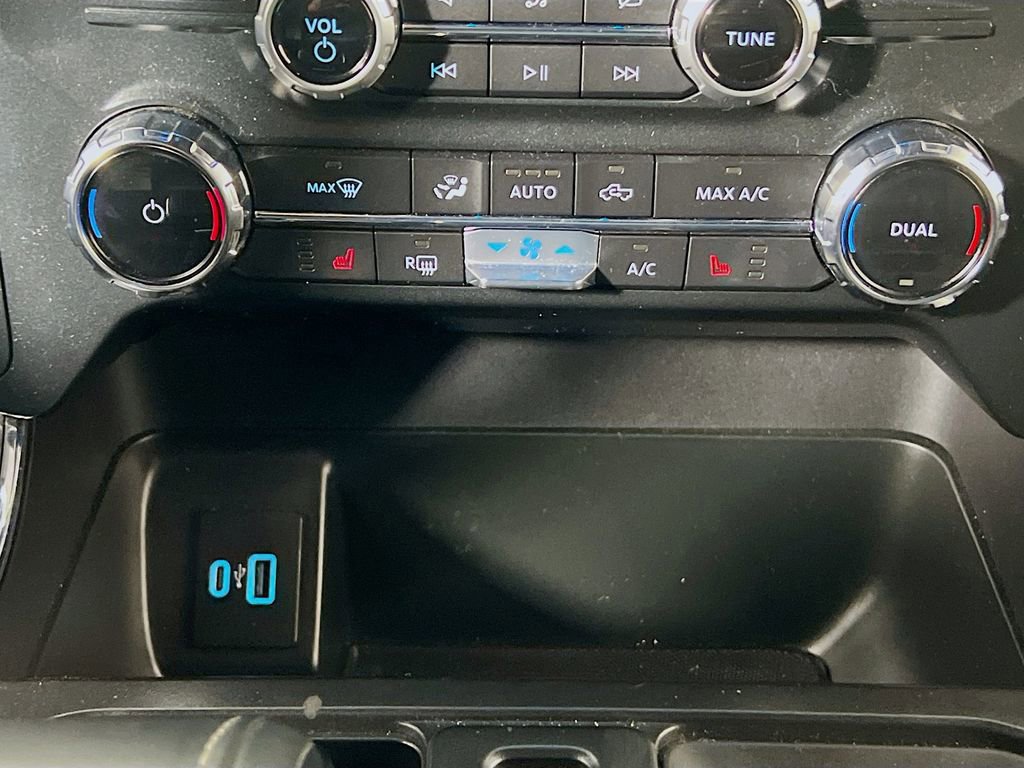 Certified 2022 Ford F150 XLT w/ Equipment Group 302A High image 17