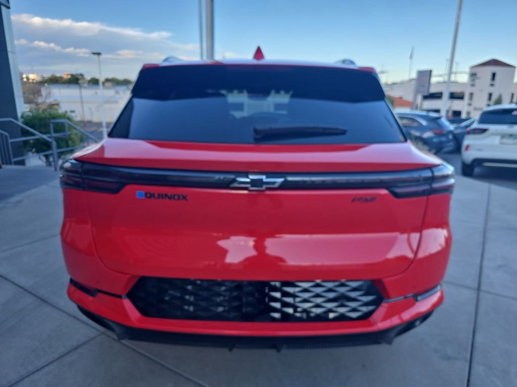 Used 2025 Chevrolet Equinox EV RS image 4