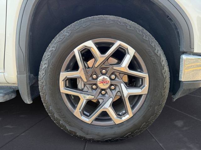 Used 2025 GMC Sierra 1500 SLT w/ SLT Premium Plus Package AWD/4WD image 14