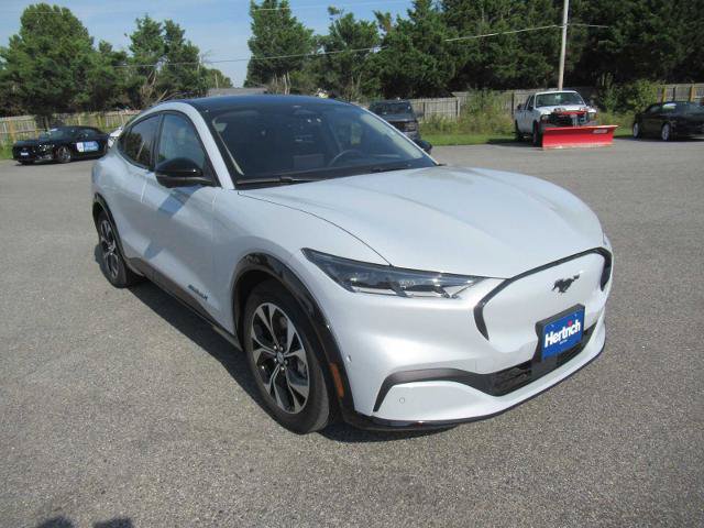 Certified 2023 Ford Mustang Mach-E Premium AWD/4WD image 3