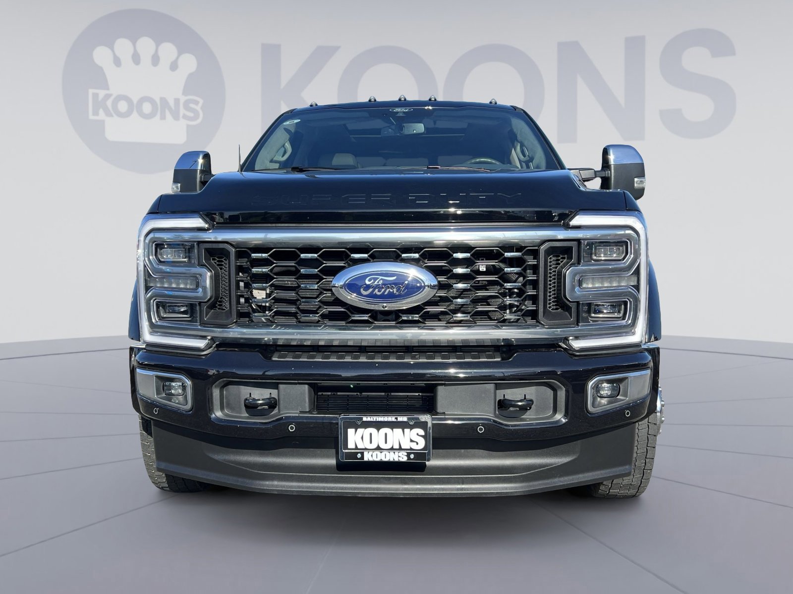 Certified 2025 Ford F450 Platinum w/ Platinum Plus Package image 8