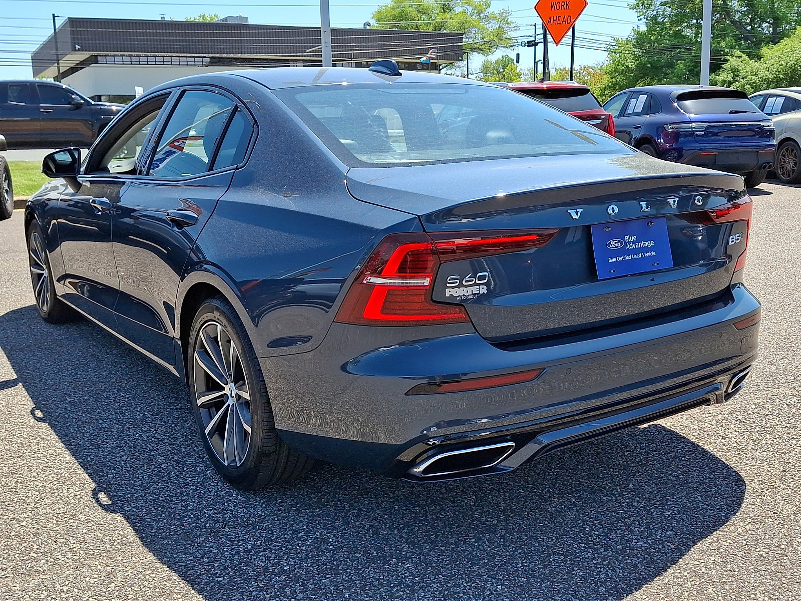 Used 2022 Volvo S60 B5 Momentum w/ Premium Package AWD/4WD image 8