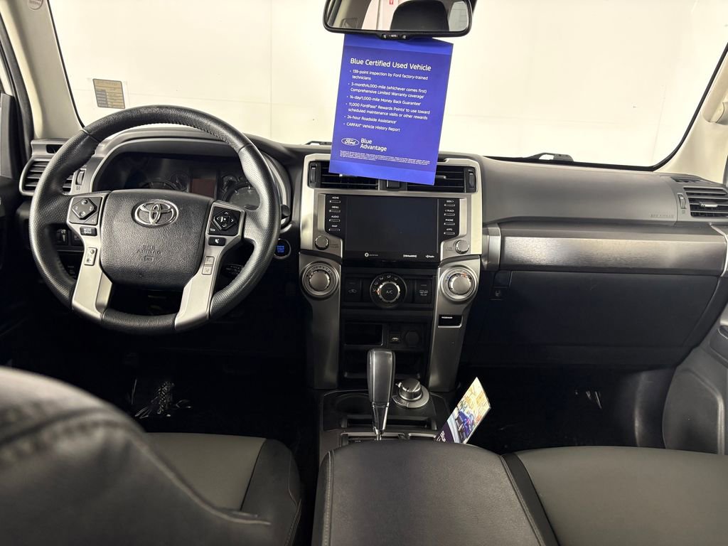 Used 2021 Toyota 4Runner SR5 Premium w/ Moonroof Package AWD/4WD image 27