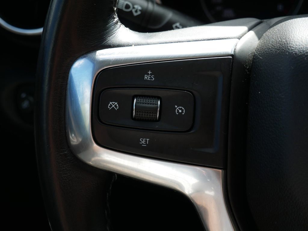 Used 2020 Chevrolet Blazer LT FWD image 17