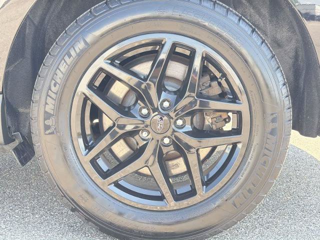 Certified 2024 Ford Edge SEL w/ Convenience Package AWD/4WD image 14