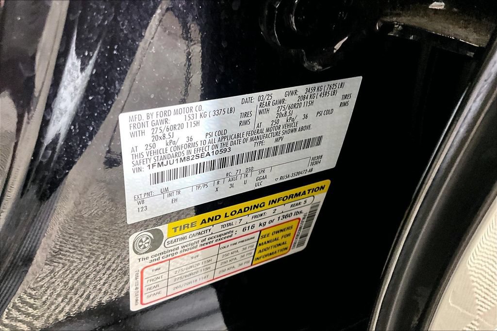 Certified 2025 Ford Expedition Platinum AWD/4WD image 27