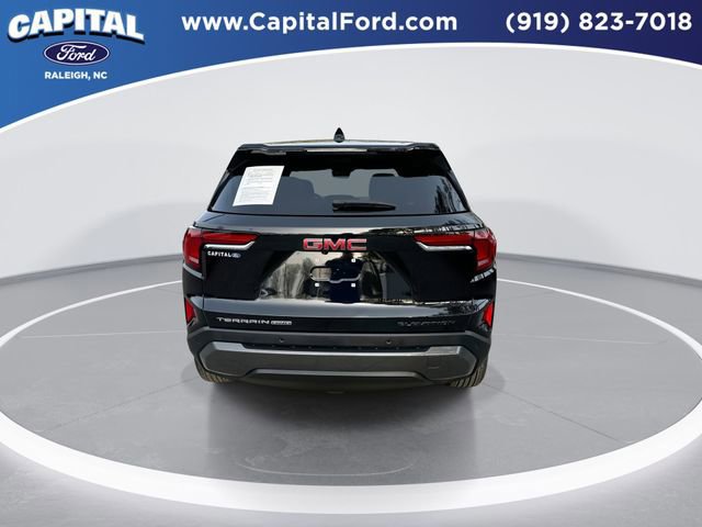 Used 2025 GMC Terrain Elevation image 5