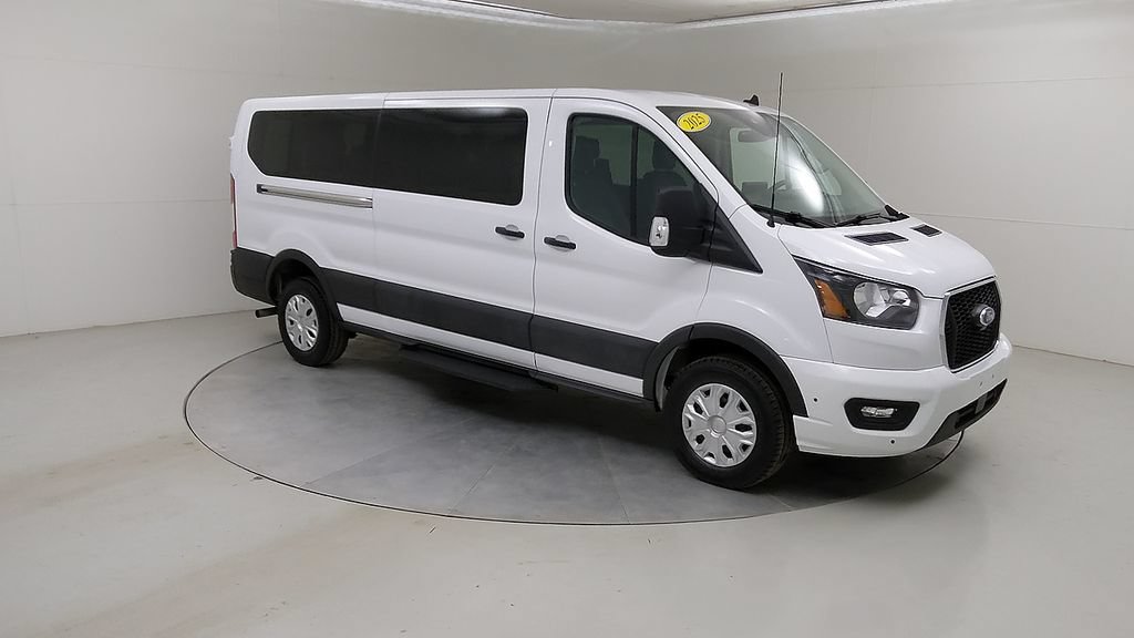 Certified 2025 Ford Transit 350 XLT RWD image 10