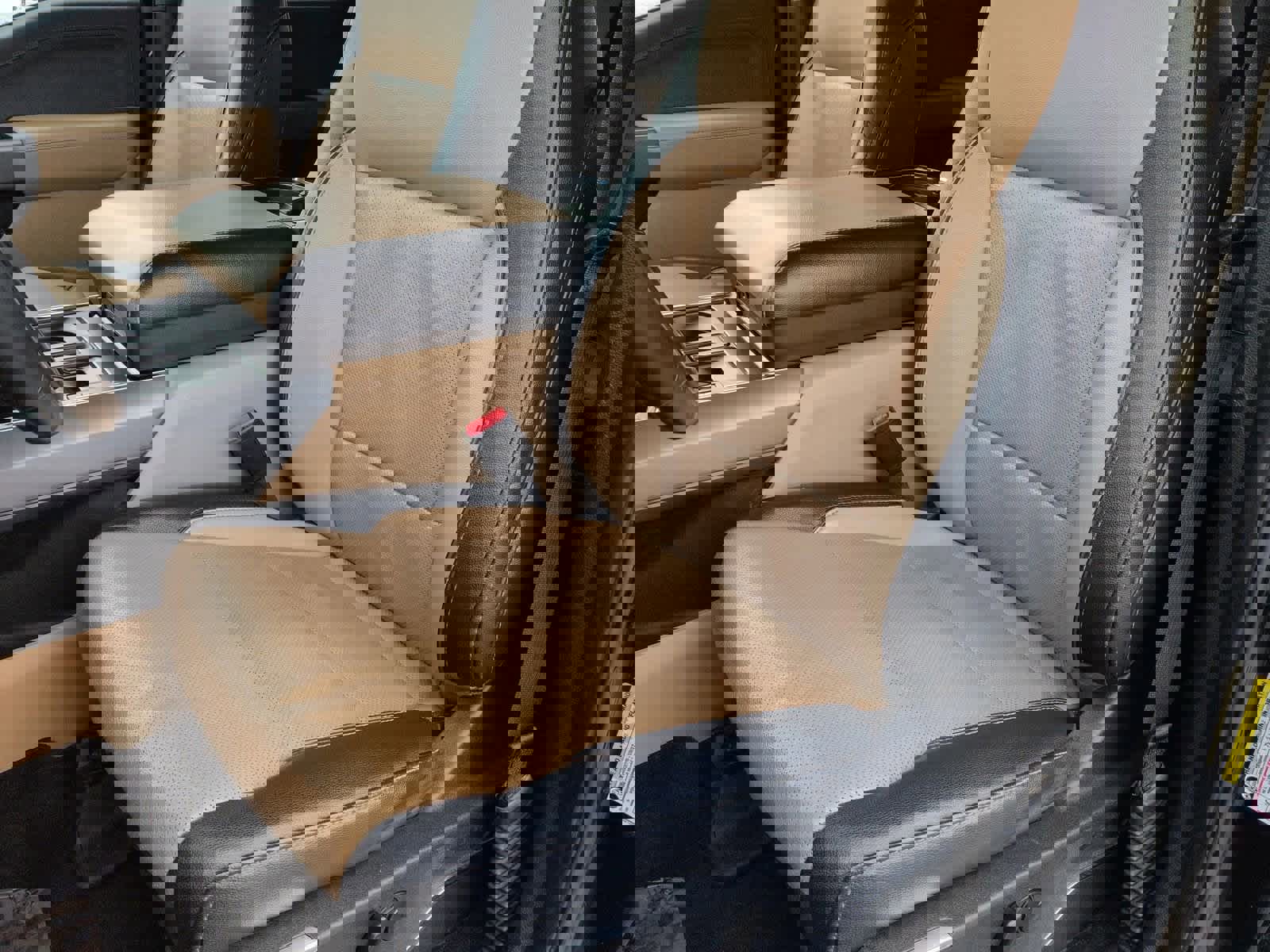 Certified 2022 Ford F150 Lariat image 17