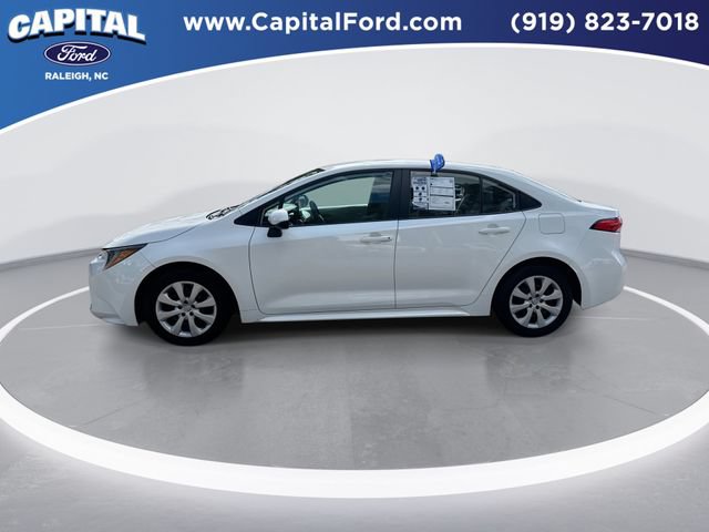 Used 2024 Toyota Corolla LE FWD image 5