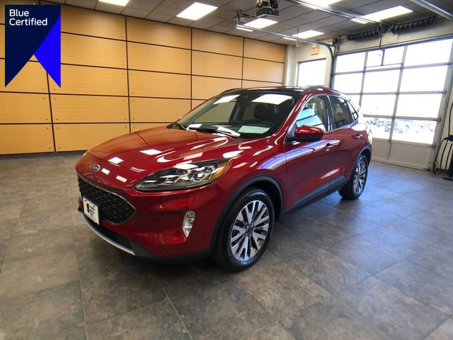Certified 2022 Ford Escape Titanium w/ Class II Trailer Tow Package