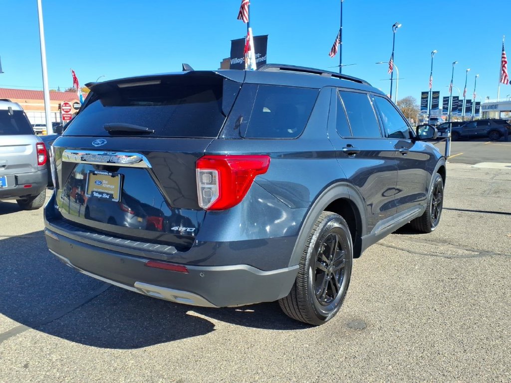Certified 2023 Ford Explorer XLT w/ Equipment Group 202A AWD/4WD image 6
