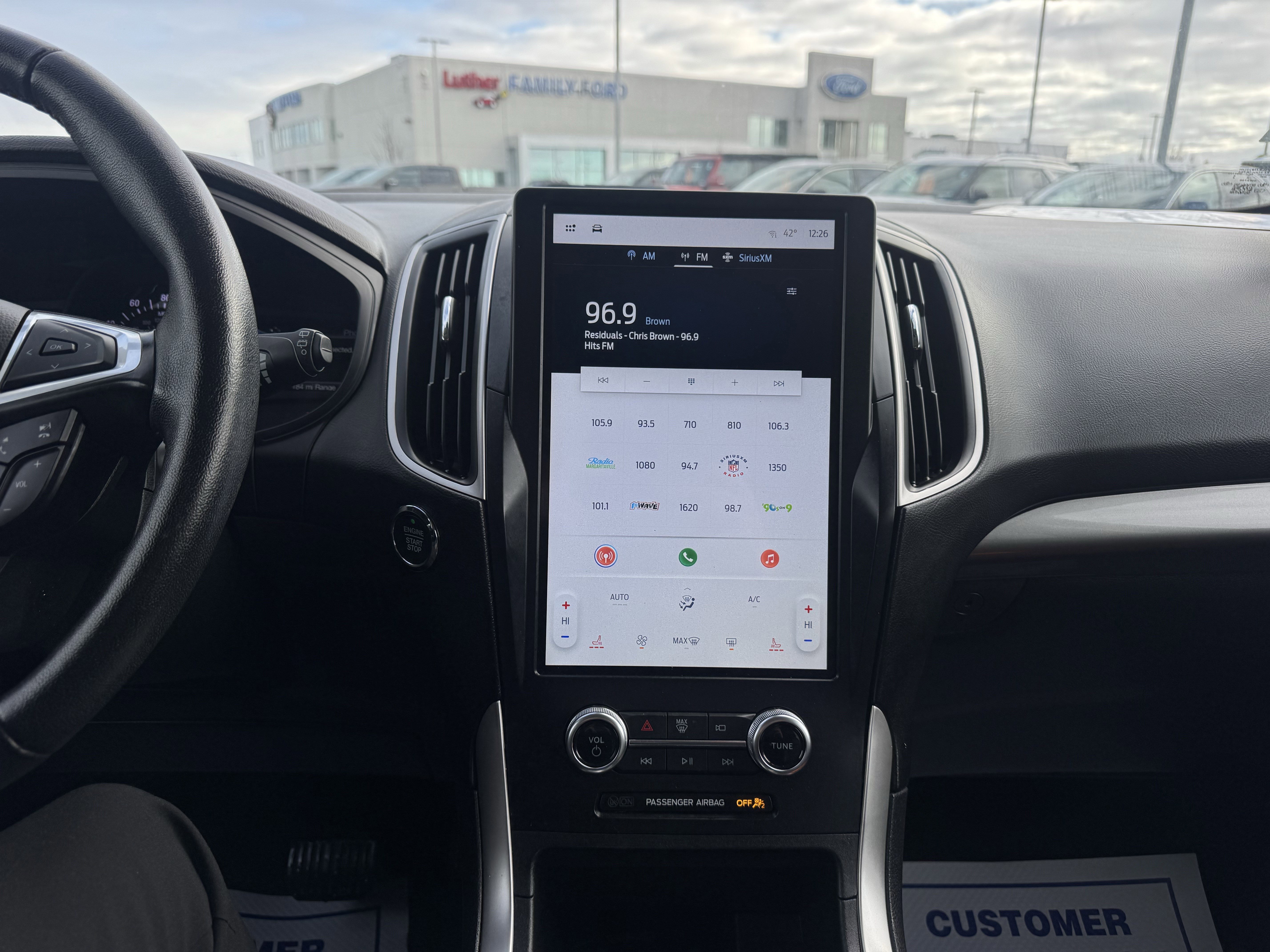 Certified 2024 Ford Edge SEL image 10