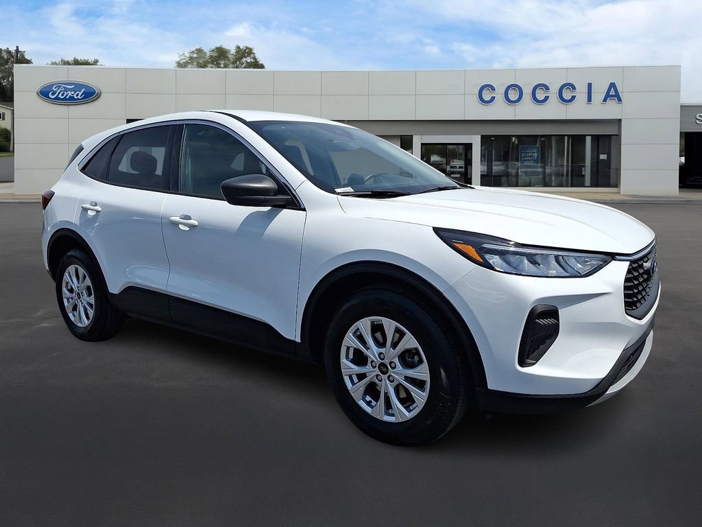 Certified 2023 Ford Escape Active AWD/4WD image 3