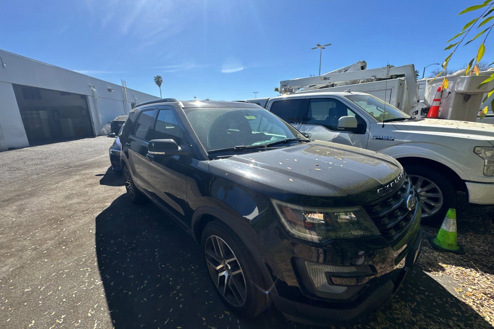 Certified 2017 Ford Explorer Sport image 2