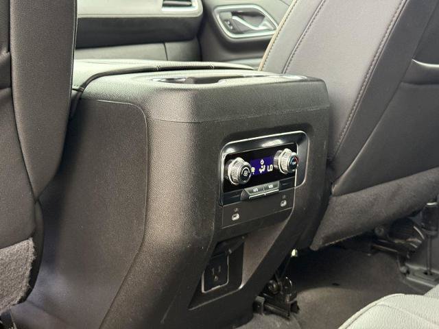Used 2024 GMC Yukon SLT AWD/4WD image 28