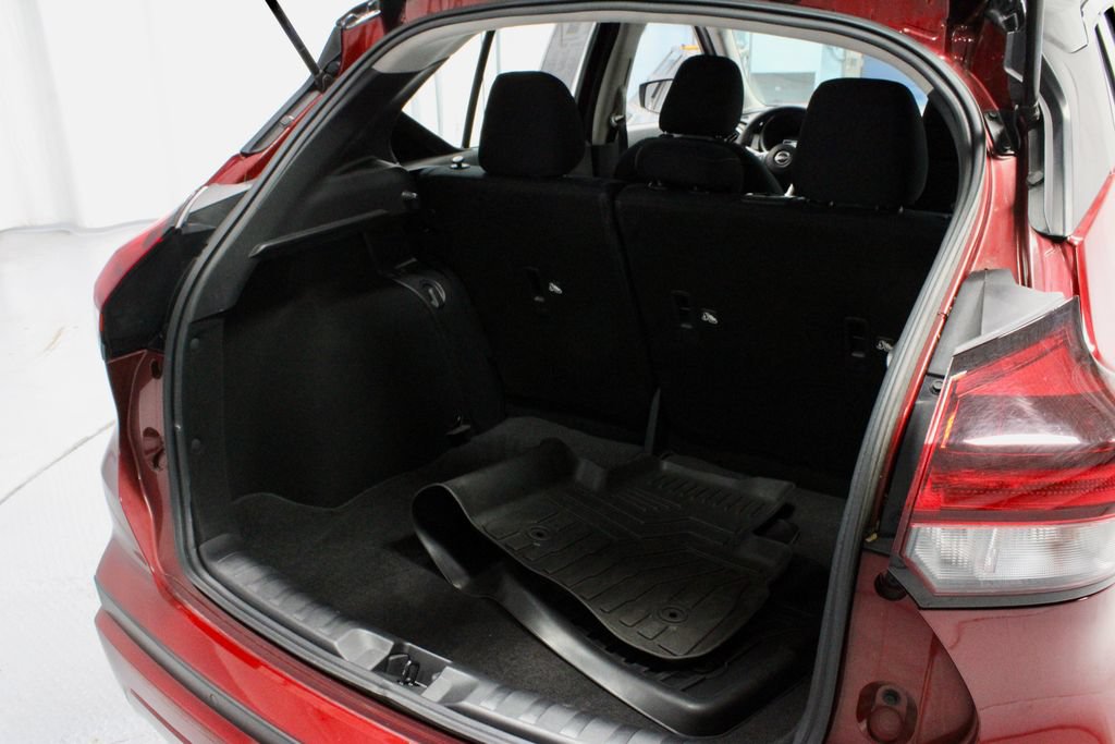 Used 2024 Nissan Kicks SV FWD image 14