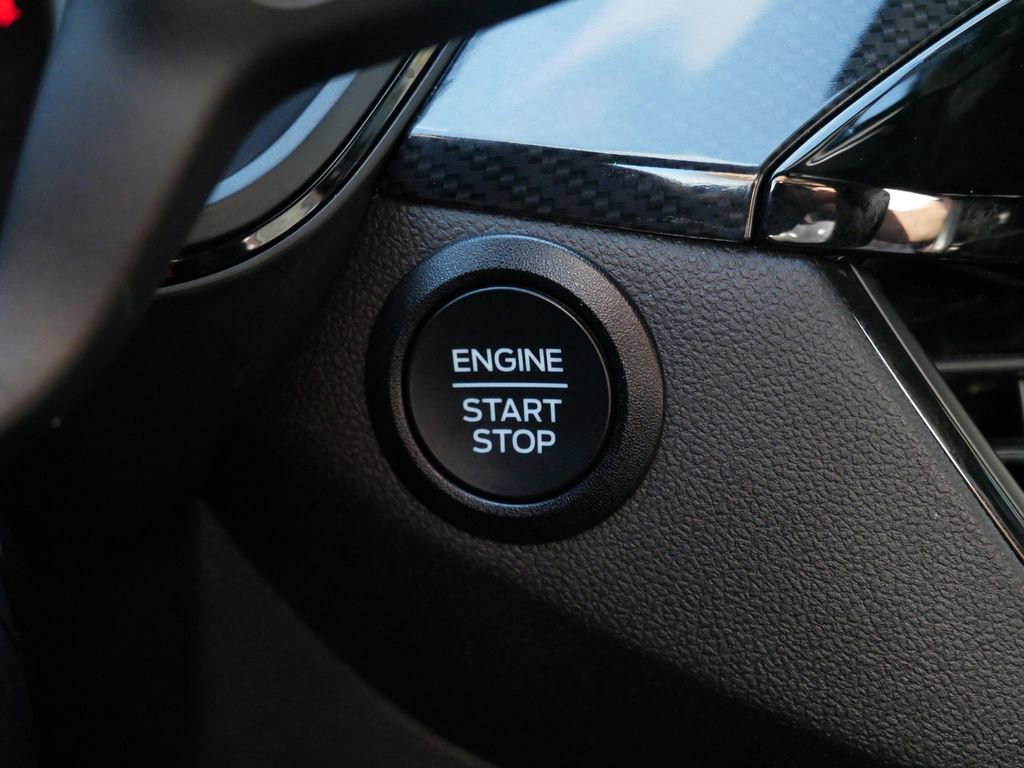 Certified 2025 Ford Escape ST-Line image 26