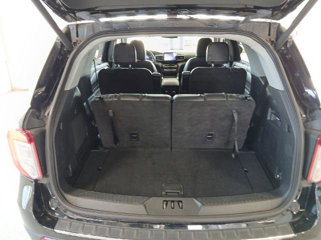 Certified 2022 Ford Explorer Limited w/ Class IV Trailer Tow Package image 20