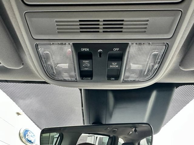 Used 2019 Honda Odyssey EX-L image 87