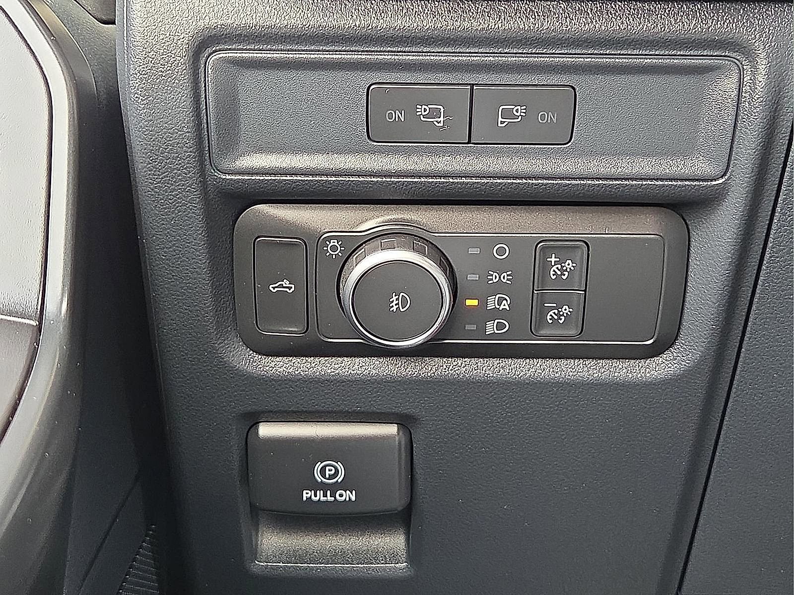 Certified 2021 Ford F150 XL w/ STX Appearance Package image 21