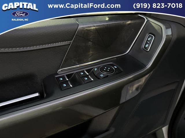 Certified 2022 Ford F150 XLT w/ Equipment Group 302A High image 21