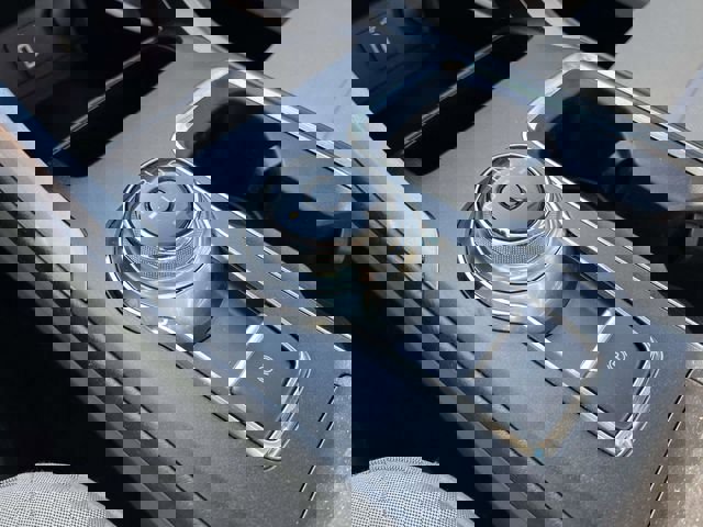 Certified 2017 Ford Fusion SE w/ Fusion SE Technology Package image 32