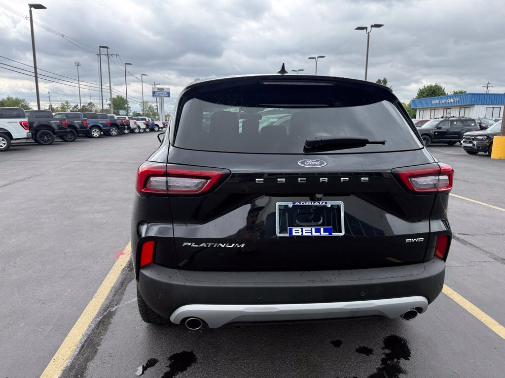 Certified 2024 Ford Escape Platinum AWD/4WD image 10