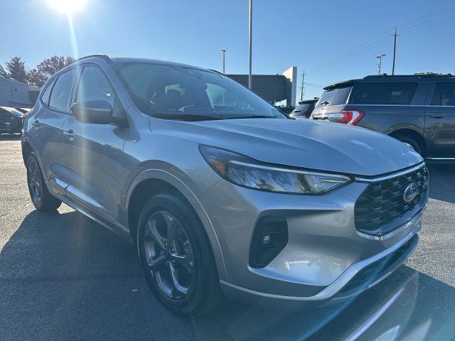 Certified 2023 Ford Escape ST-Line Select w/ Tech Pack #2 image 33