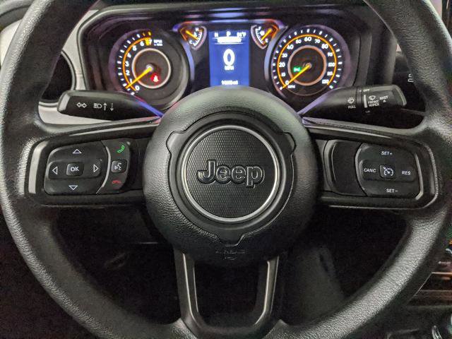 Used 2025 Jeep Gladiator Sport AWD/4WD image 14