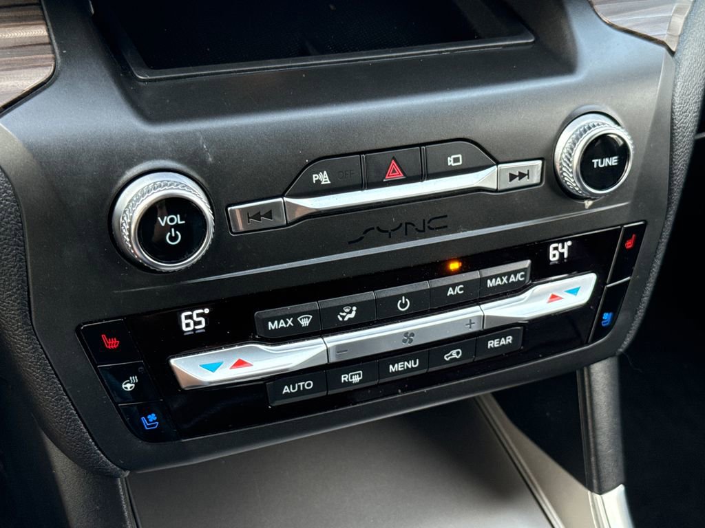 Certified 2020 Ford Explorer Limited image 20