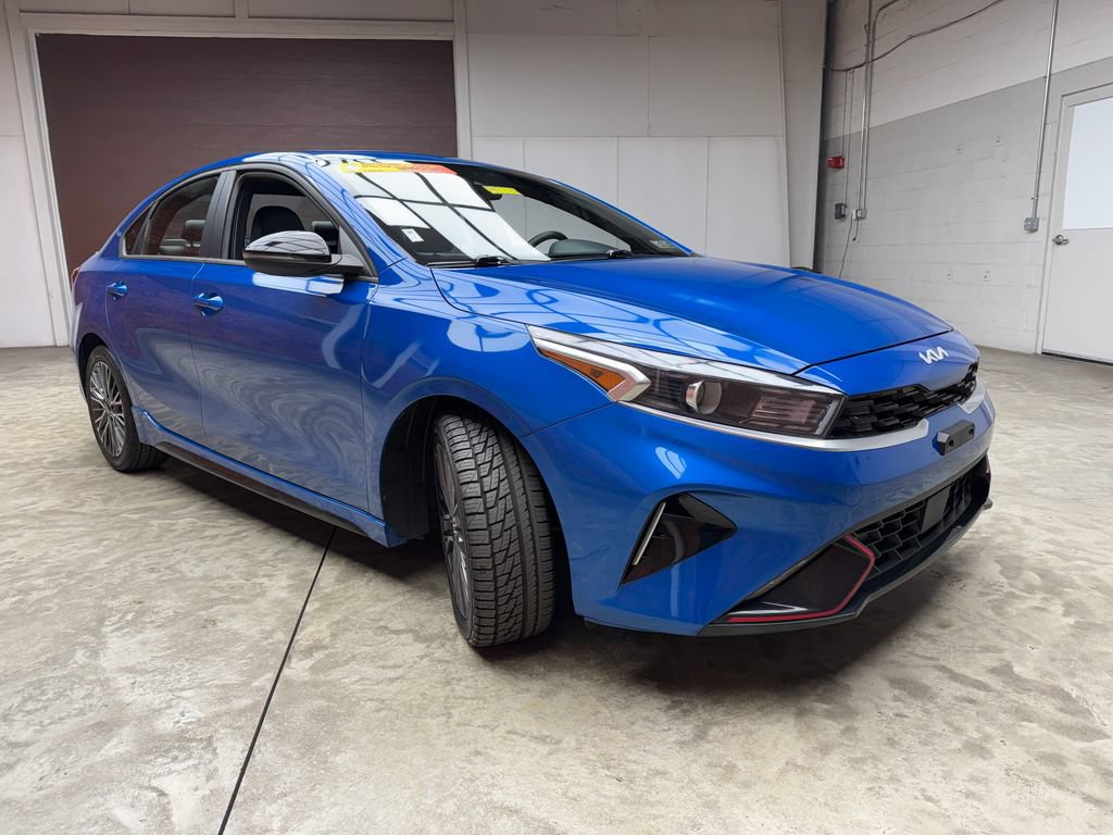 Used 2023 Kia Forte GT-Line w/ GT-Line Premium Package FWD image 8