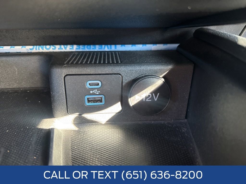 Certified 2023 Ford Escape ST-Line Select w/ Tech Pack #2 image 17