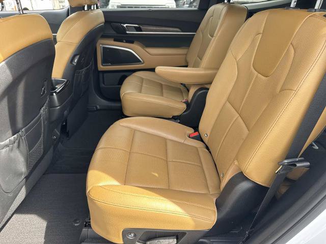Used 2021 Kia Telluride SX FWD image 16