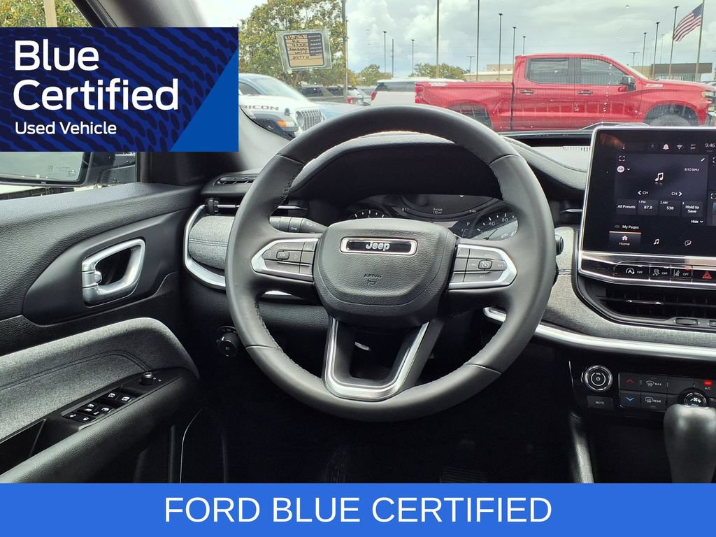 Used 2024 Jeep Compass Latitude AWD/4WD image 16