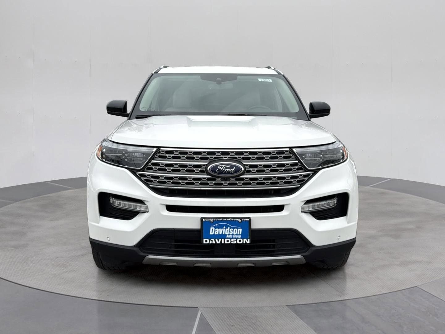 Certified 2023 Ford Explorer Limited w/ Class IV Trailer Tow Package image 10